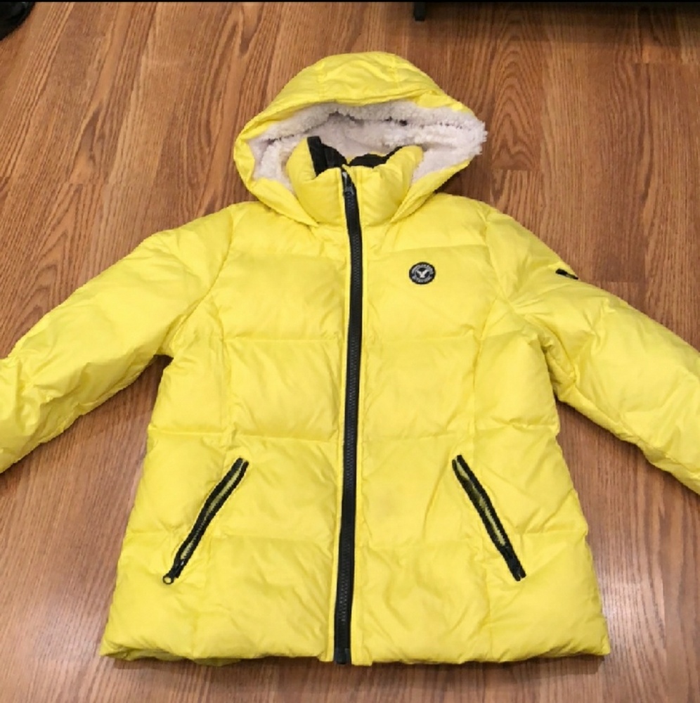 American eagle puffer jacket